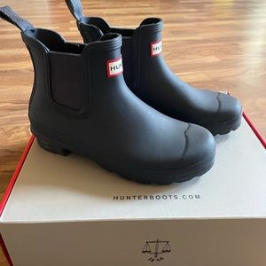 Hunter’s original Chelsea NAVY